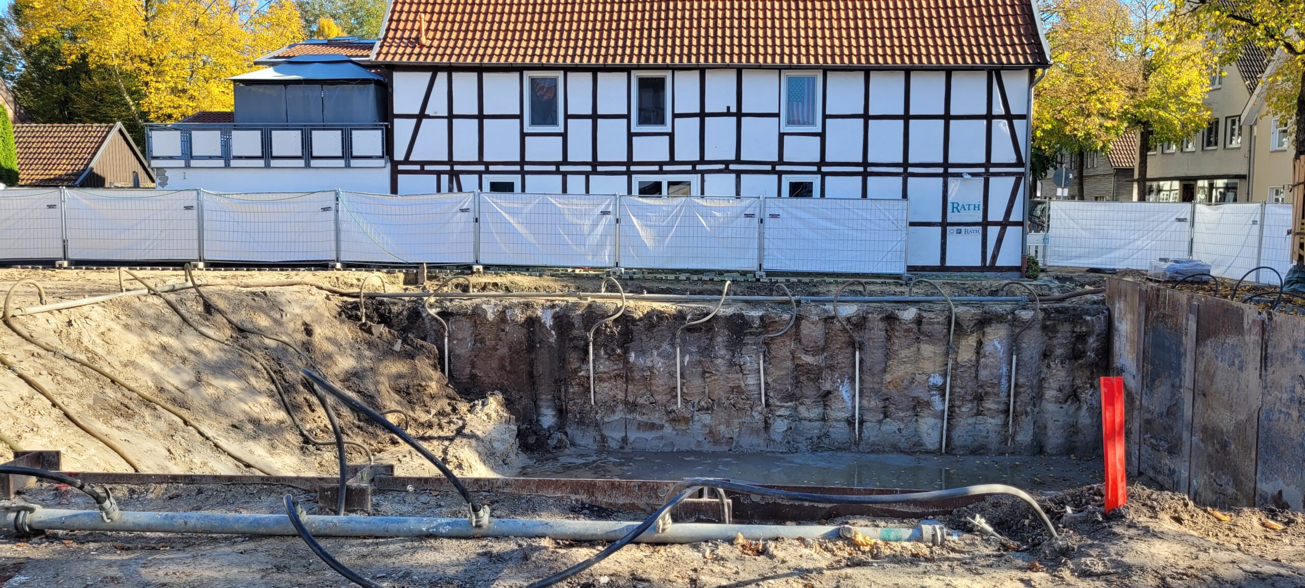 2025-10-29 - Baugrube fertig (1)
